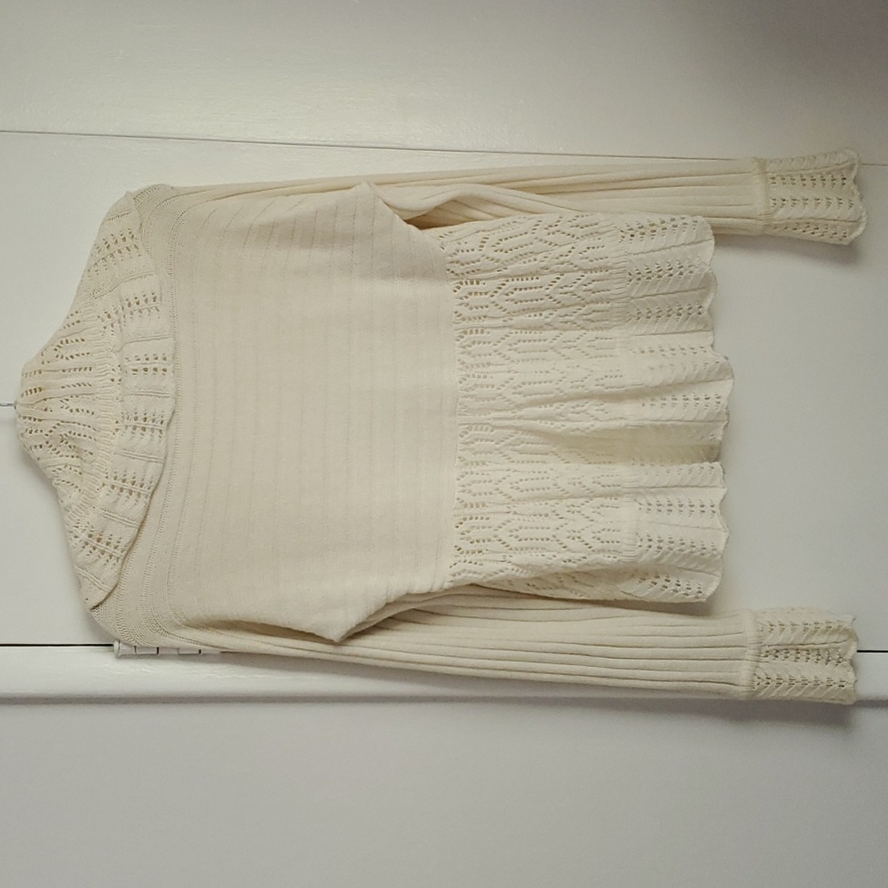 Kenar Cream Crochet Ruffle Cardigan - Picture 2 of 9